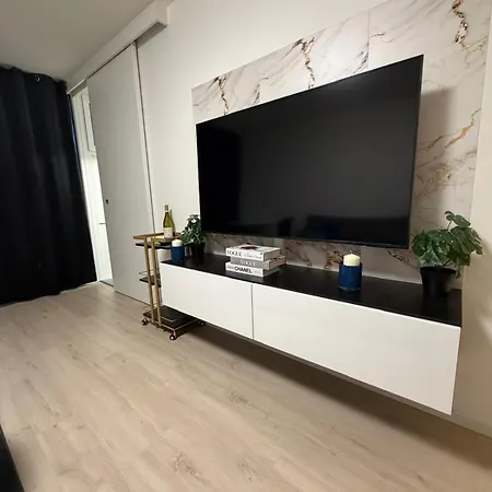 Апартаменты Munich Apartments Мюнхен